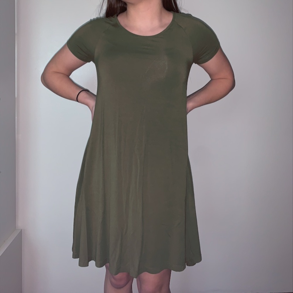Old Navy Olive Skater MidLength Short Sleeve Dress